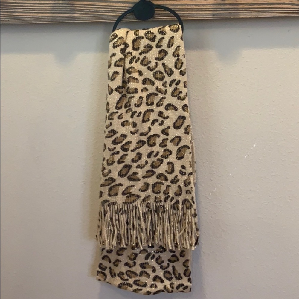 Animal print scarf